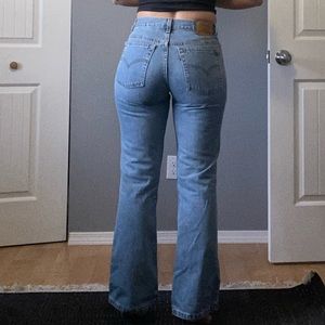 515 Levi’s Bootcut Jeans